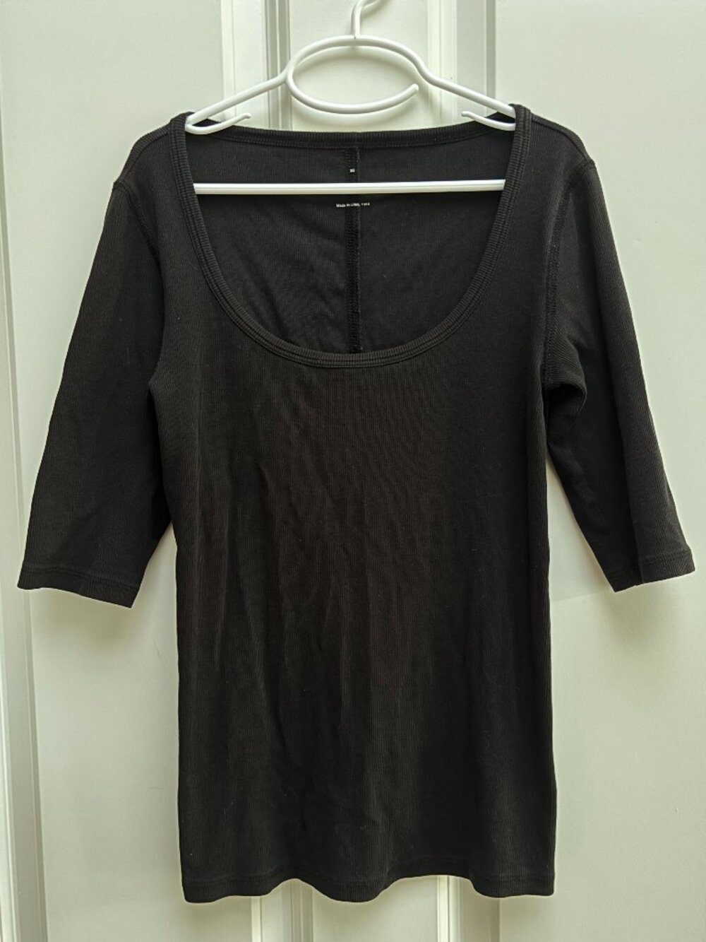 Women's Ribbed Black Supima Cotton Scoop Neck Shirt | Everlane